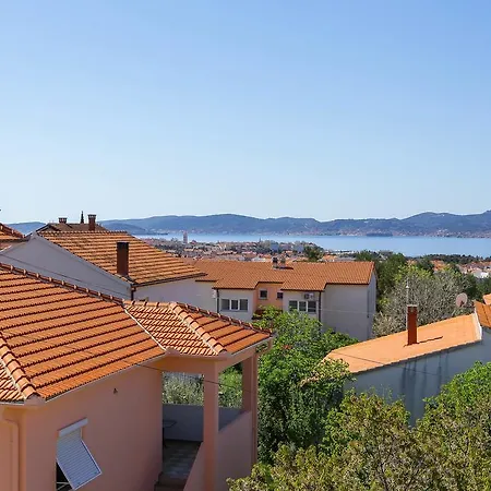 Apartment Pool Julia *