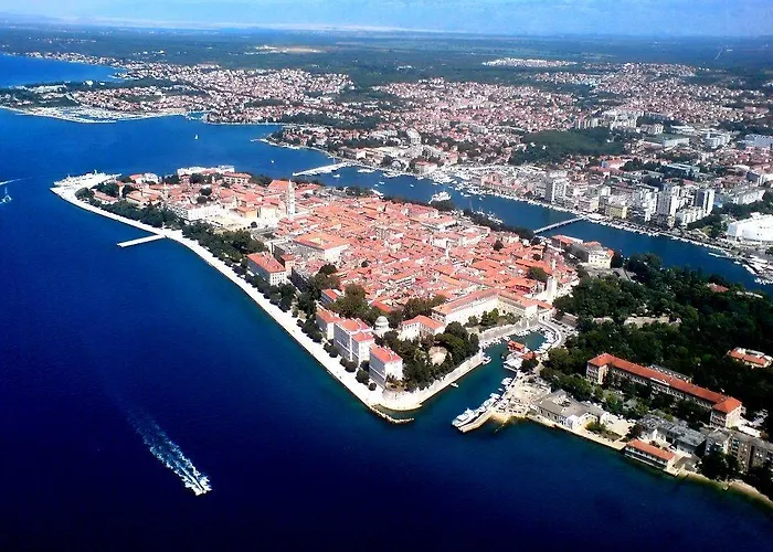 Appartamento Pool Julia *