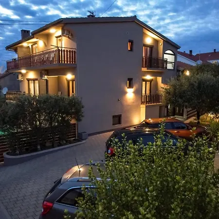 Pool Julia Apartament